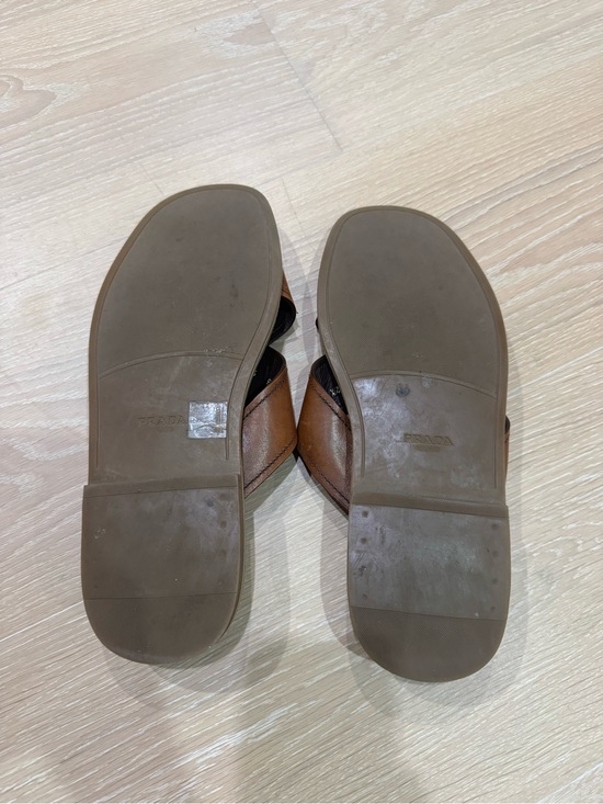 PRADA men brown criss cross sandal 9